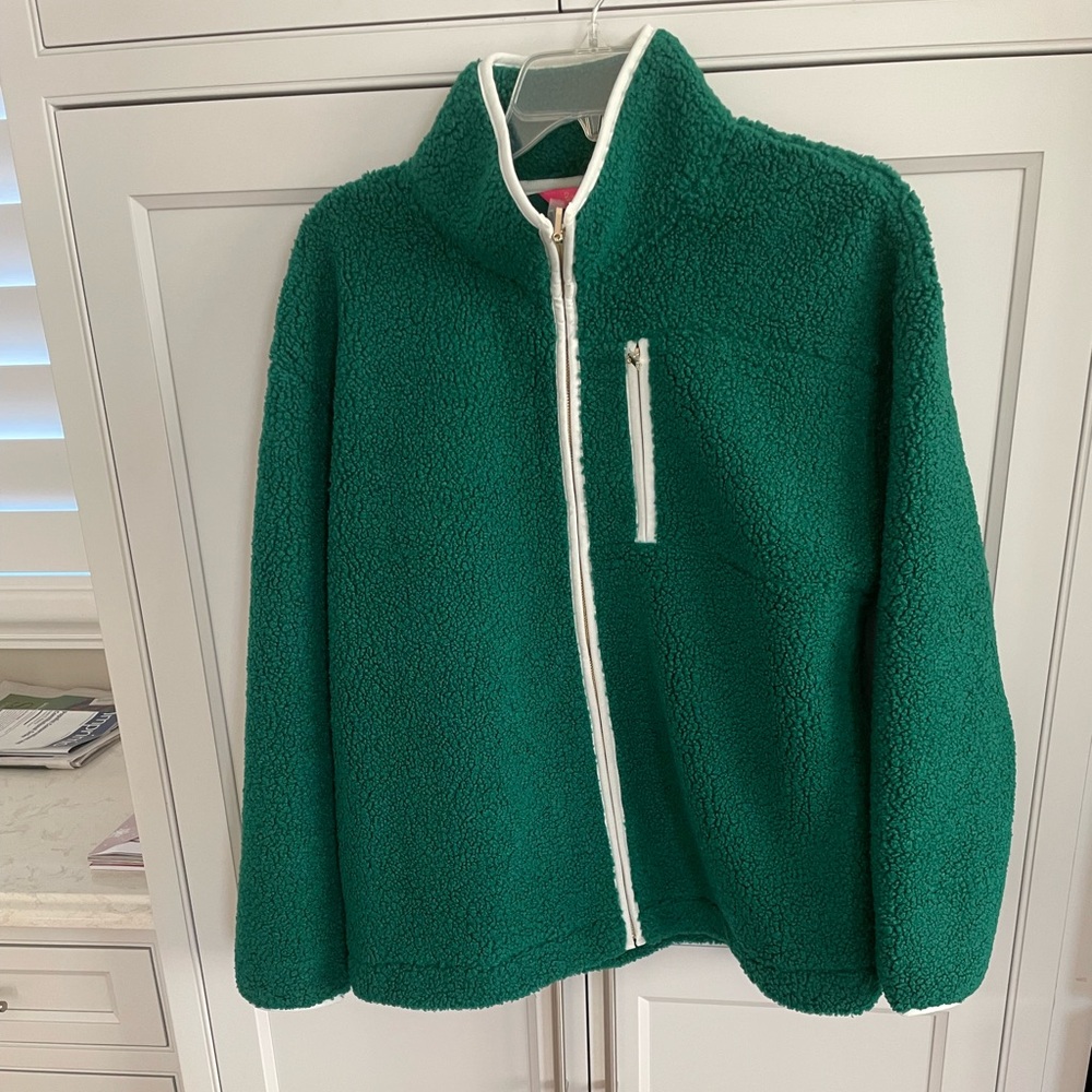 Lilly Pulitzer Joy Sherpa jacket,  SRP 178 nwt
Green size S